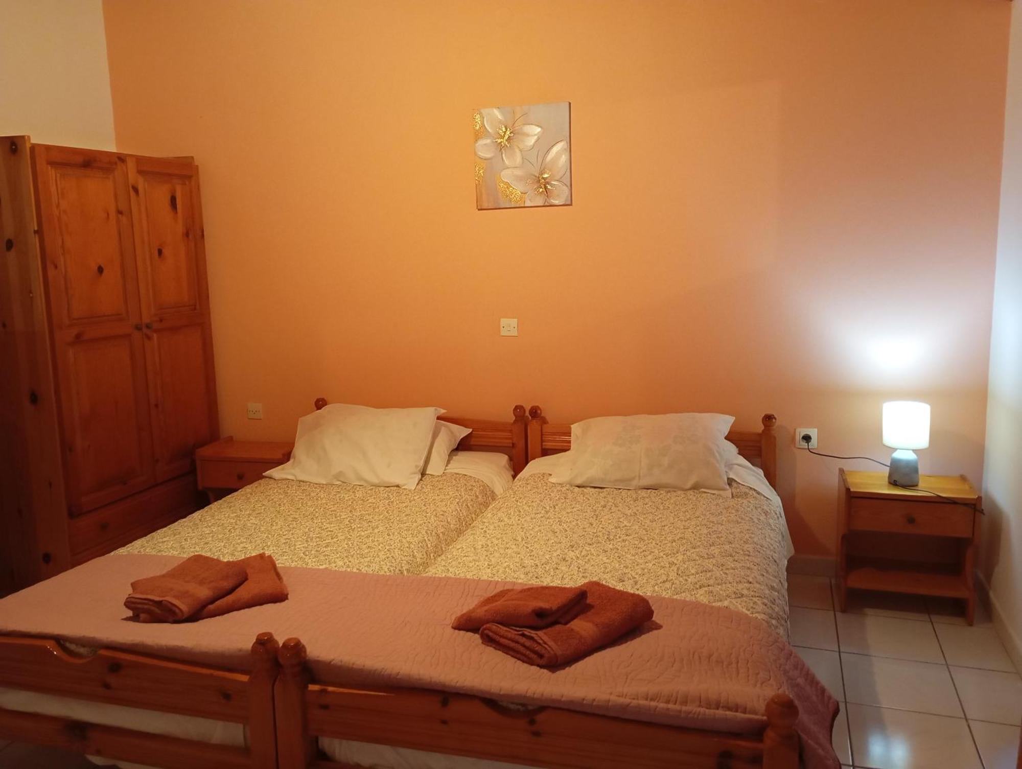 Mylonas Rooms Pantokratoras  ภายนอก รูปภาพ