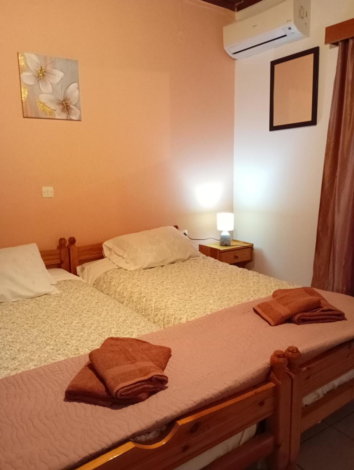 Mylonas Rooms Pantokratoras  ภายนอก รูปภาพ