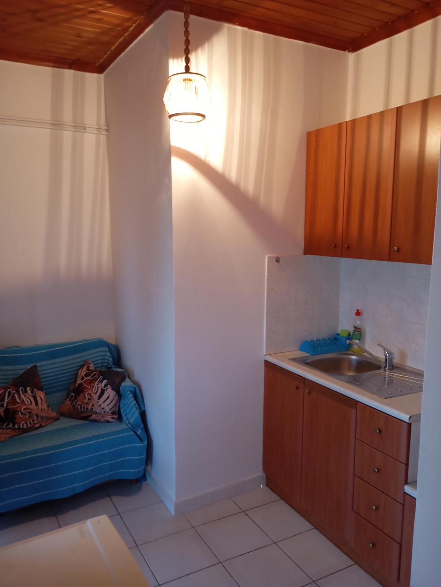 Mylonas Rooms Pantokratoras  ภายนอก รูปภาพ